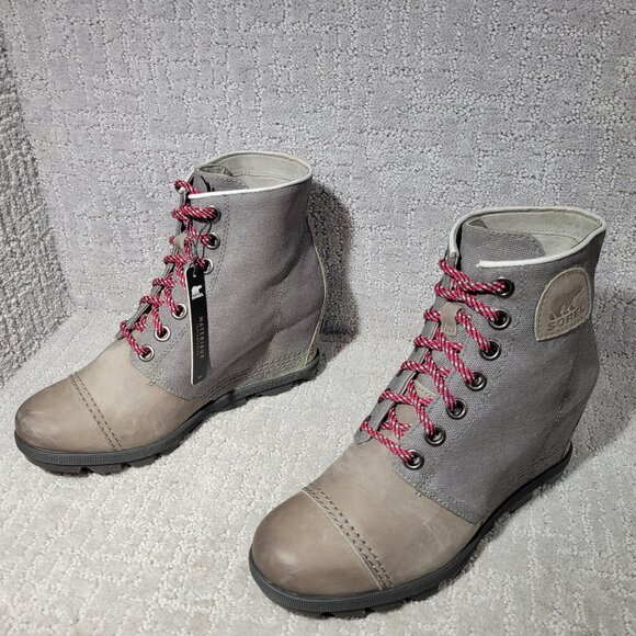 Sorel Joan Of Arctic Women's Size US 9.5 Gray Leather Canvas Upper Wedge Boots - Picture 1 of 10